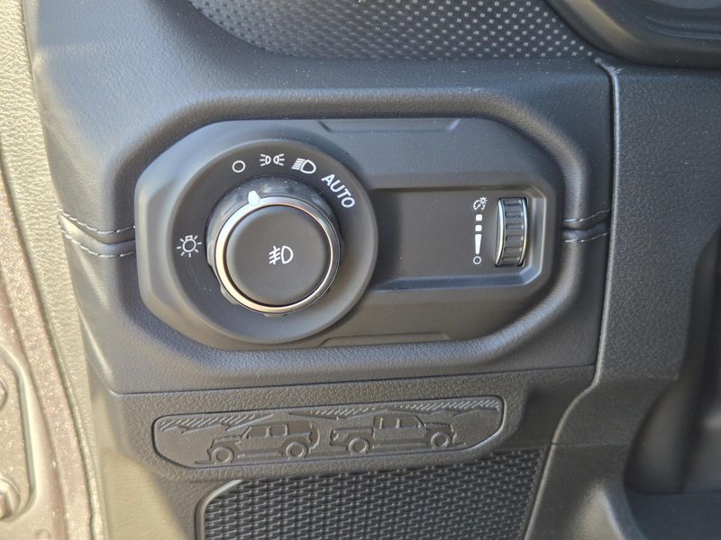 New 2026 Jeep Wrangler 4-door Rubicon