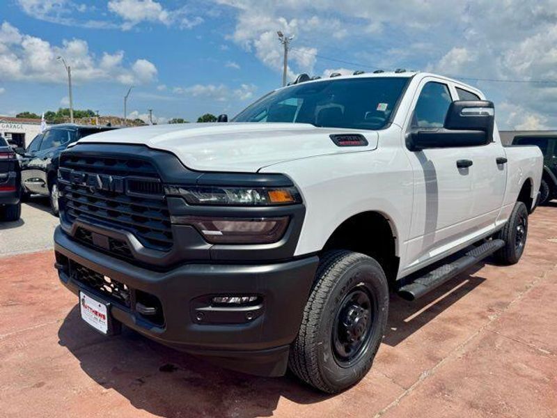 New 2026 RAM 2500 Tradesman Crew Cab 4x4 6