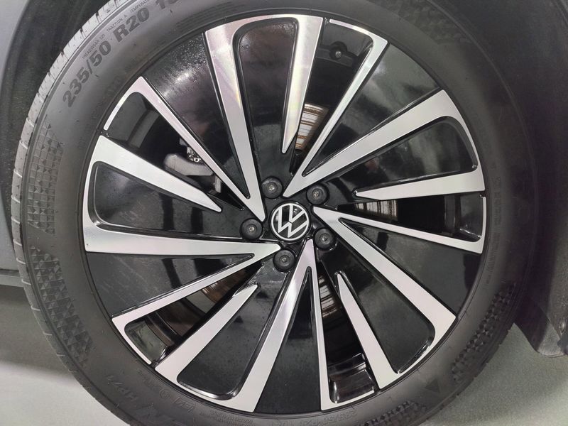 2024 Volkswagen ID.4 S w/Glass RoofImage 26