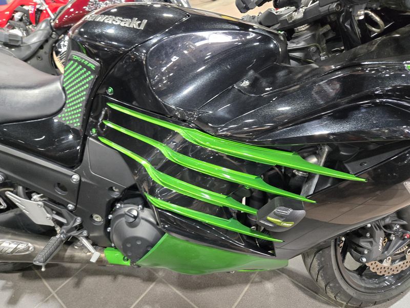 USED 2014 KAWASAKI NINJA ZX14 ABS Image 6