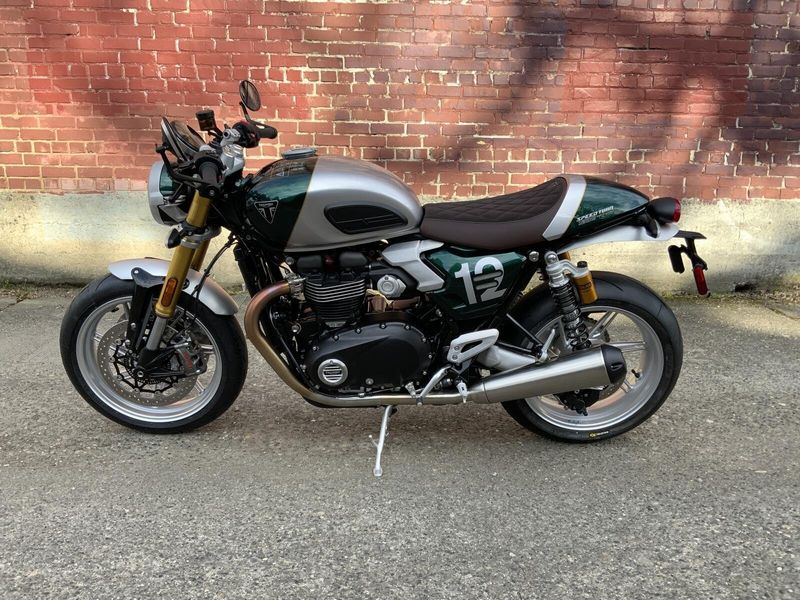 2027 Triumph SPEED TWIN 1200 CAFE RACER