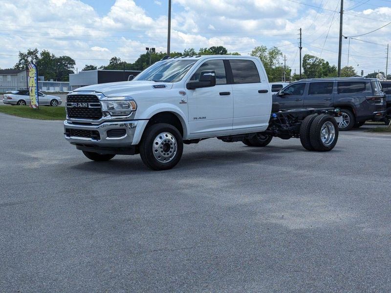 2024 RAM 4500 Slt Chassis Crew Cab 4x4 60