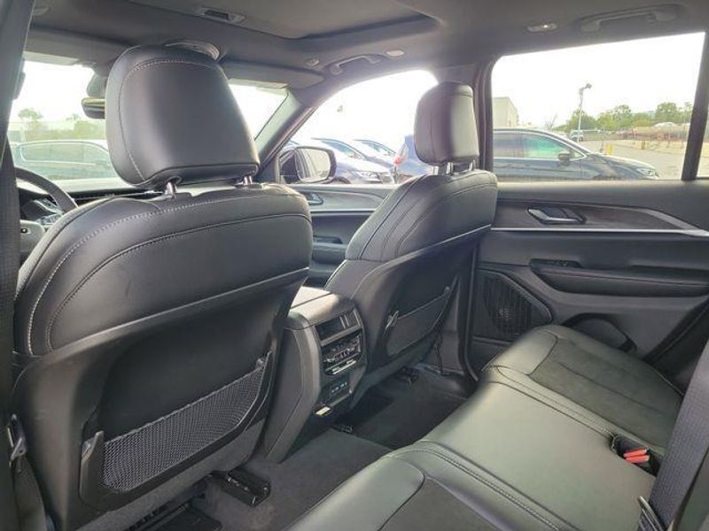 New 2026 Jeep Grand Cherokee Laredo