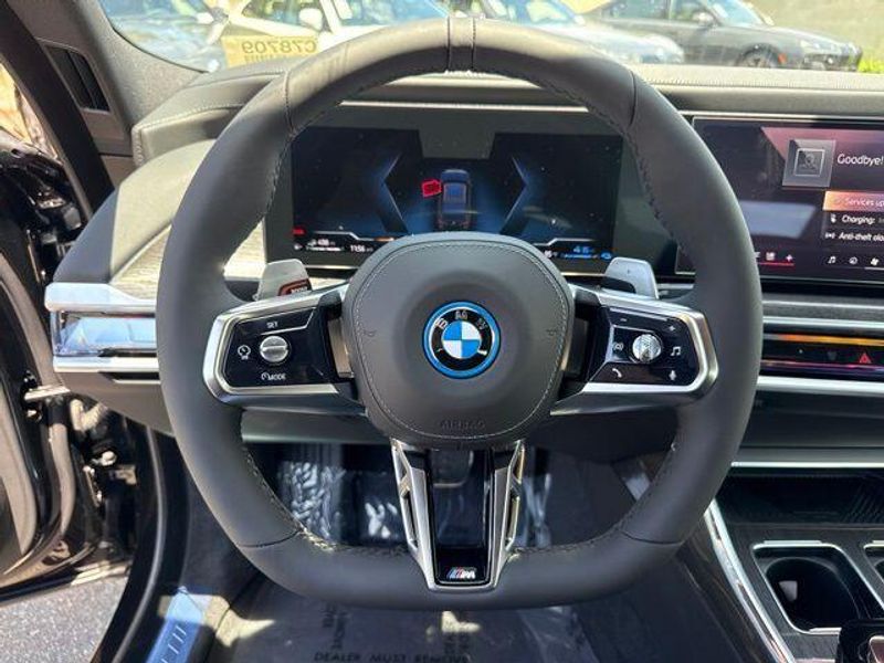 New 2026 BMW 7 Series 750e xDriveImage 20