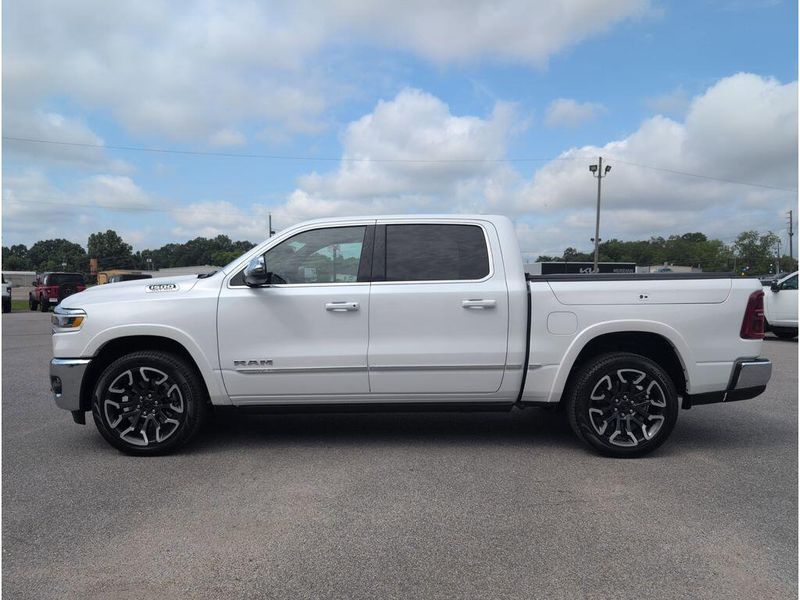 2025 RAM 1500 Limited Crew Cab 4x4 5