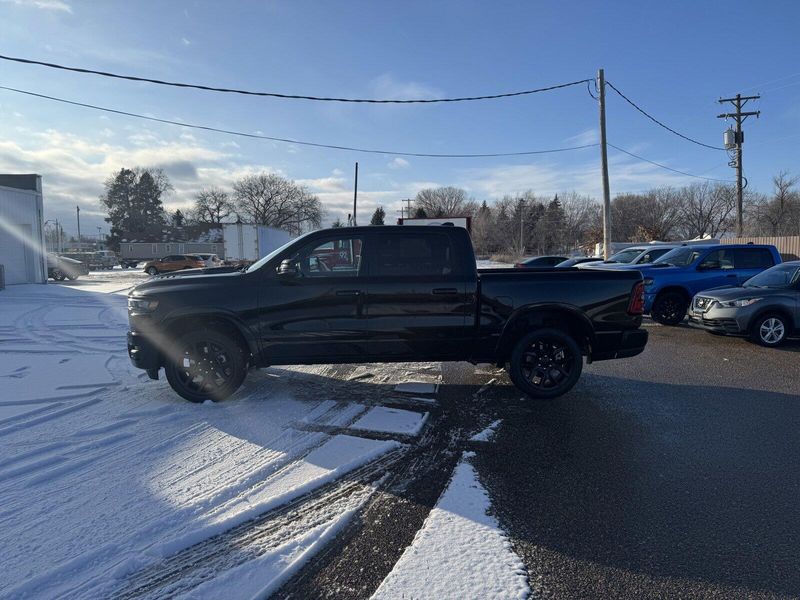 2025 RAM 1500 LaramieImage 5