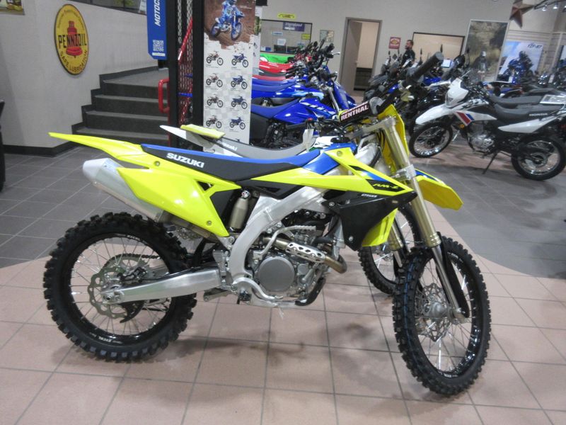 NEW 2027 SUZUKI RM-Z250 Image 2