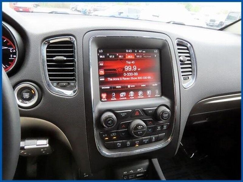 2017 Dodge Durango SXTImage 16
