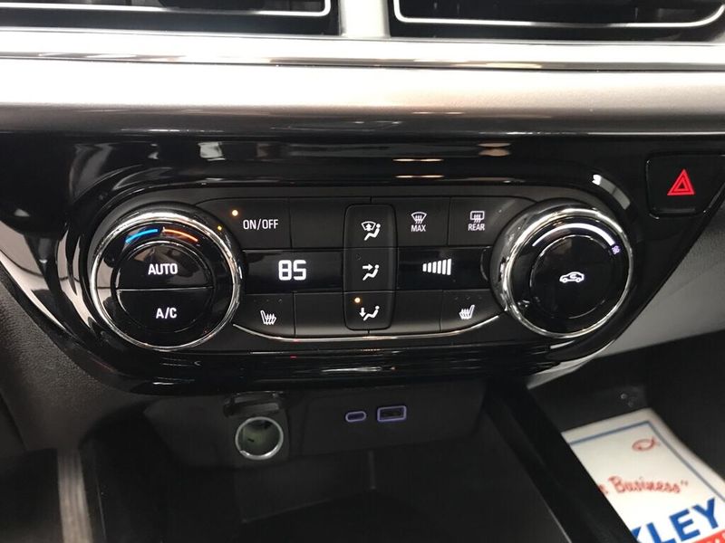 Used 2025 Chevrolet Trax ActivImage 15