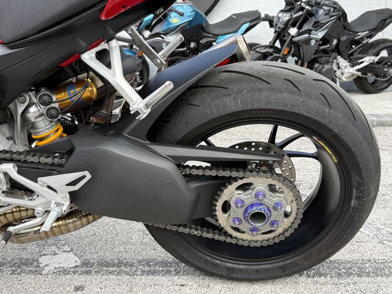 2022 Ducati Streetfighter V4 S