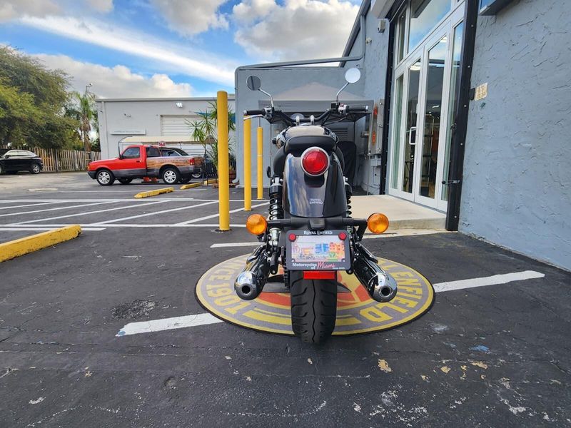 New 2024 Royal Enfield SUPER METEOR Image 8