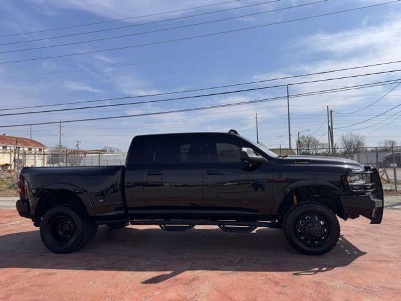 Used 2020 RAM 3500 LaramieImage 4
