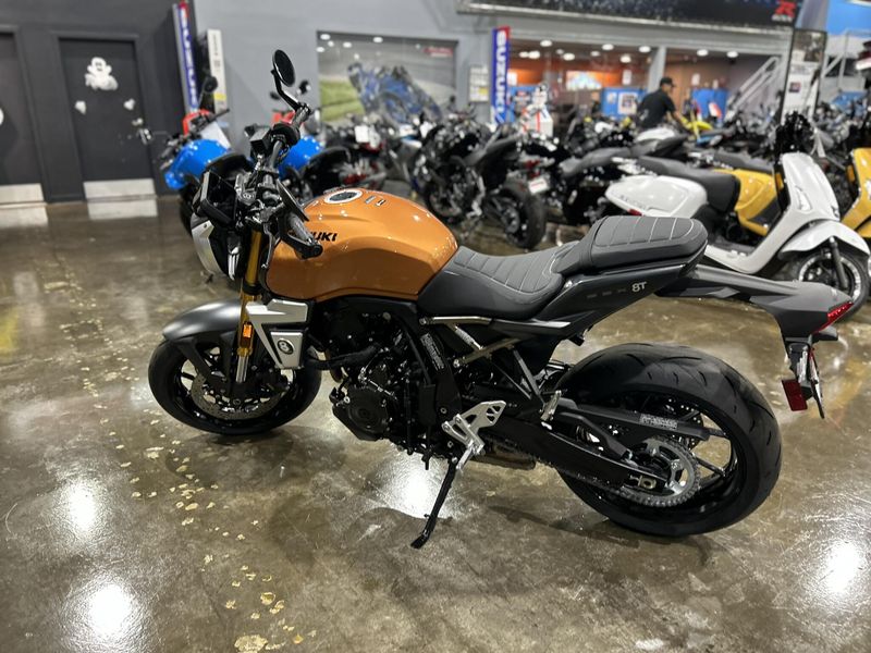 New 2026 Suzuki GSX-8T Image 7