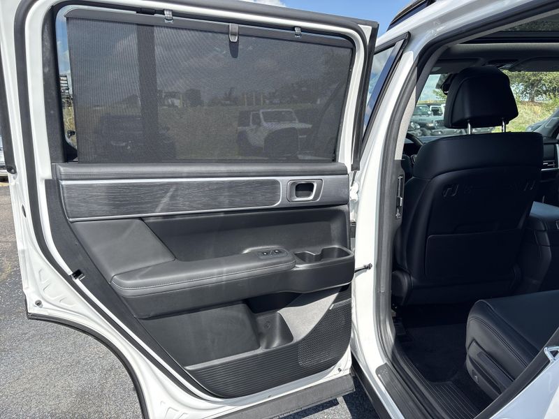 Used 2024 Hyundai Santa Fe LimitedImage 21