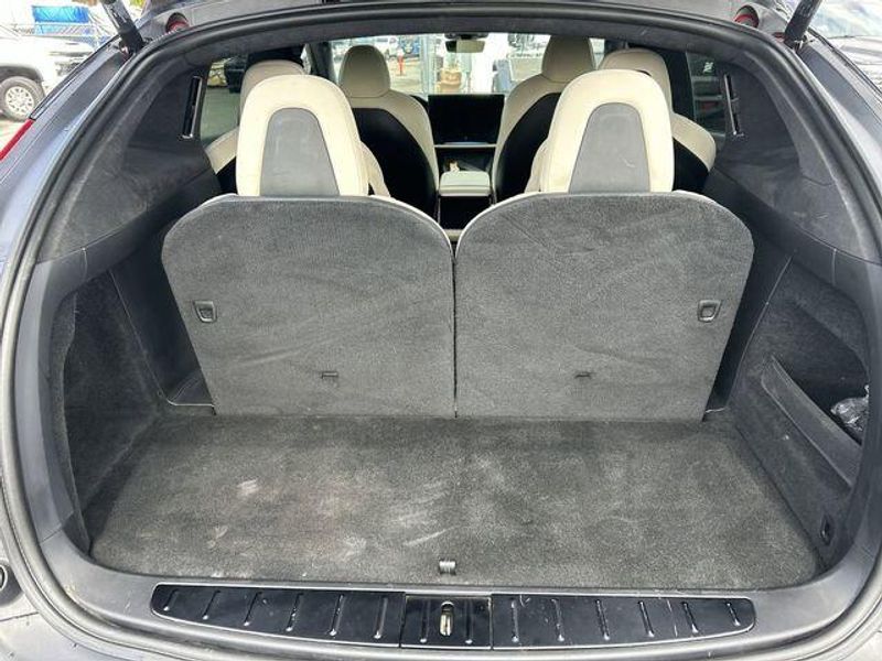 Used 2023 Tesla Model X PlaidImage 16