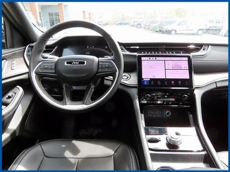 2025 Jeep Grand Cherokee LimitedImage 11