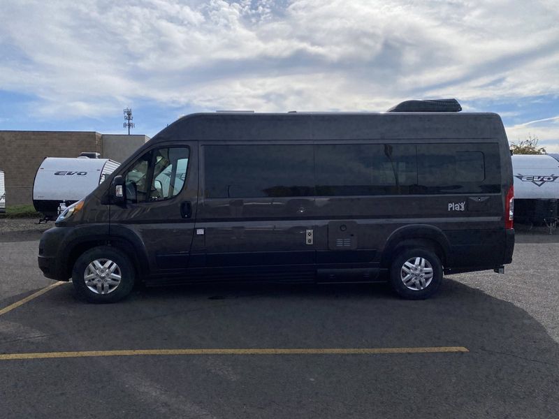 2023 ROADTREK Play  in a Granite Crystal Metallic Clear Coat exterior color and Blackinterior. Legacy Powersports 541-663-1111 legacypowersports.net 