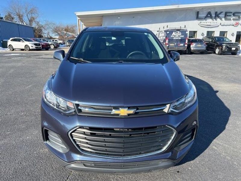 2018 Chevrolet Trax LSImage 2