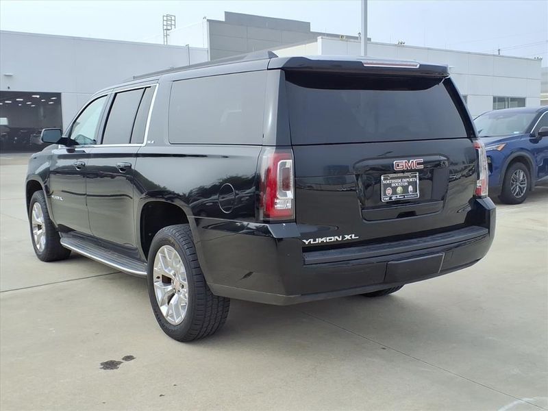 Used 2015 GMC Yukon XL 1500 SLE 1500Image 10