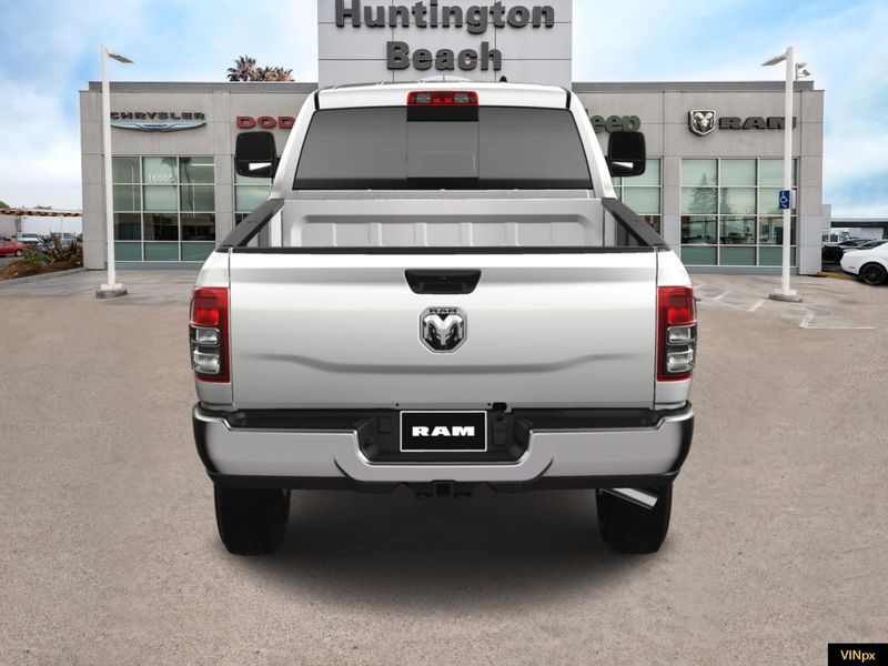 2023 RAM 2500 Tradesman Crew Cab 4x2 Long BoxImage 5