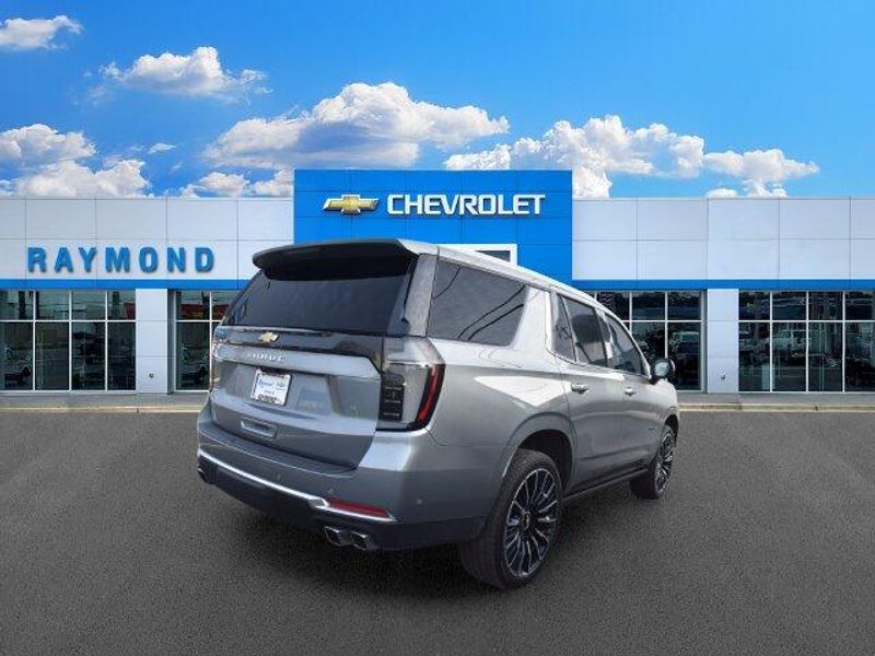 New 2026 Chevrolet Tahoe High CountryImage 2