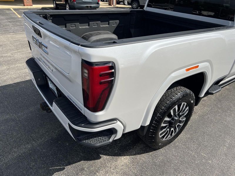 Used 2024 GMC Sierra 2500HD Denali Ultimate