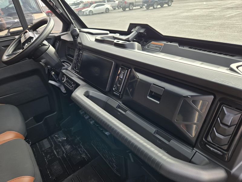 NEW 2026 CAN-AM DEFENDER MAX LONE STAR CAB HD11 Image 19