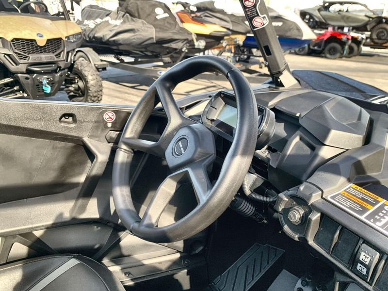 New 2026 Can-Am MAVERICK SPORT MAX DPS 1000R Image 27