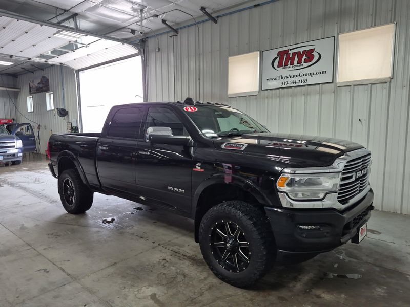 2021 RAM 2500 LaramieImage 3