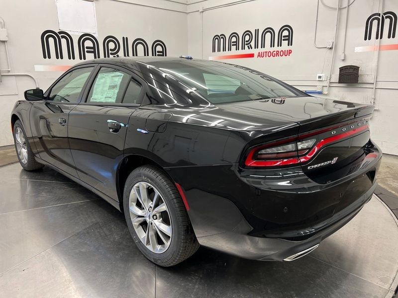 2022 Dodge Charger Sxt AwdImage 8