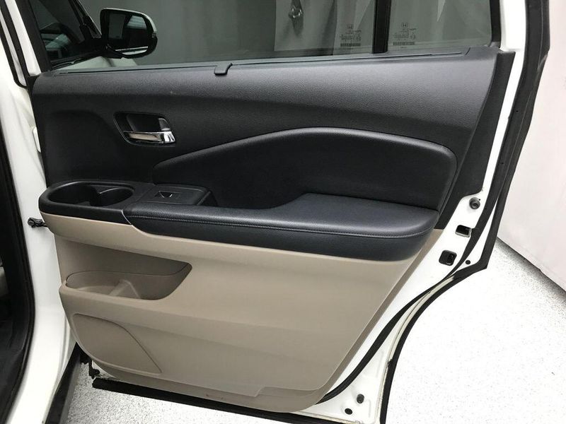 Used 2017 Honda Pilot EliteImage 15