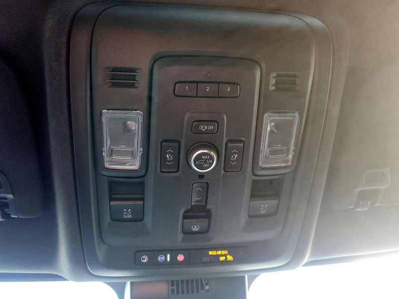 Used 2024 Chevrolet Suburban High Country