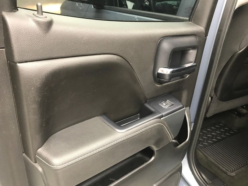 Used 2015 Chevrolet Silverado 1500 LTImage 12