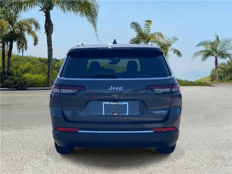 New 2026 Jeep Grand Cherokee L Laredo 4x2