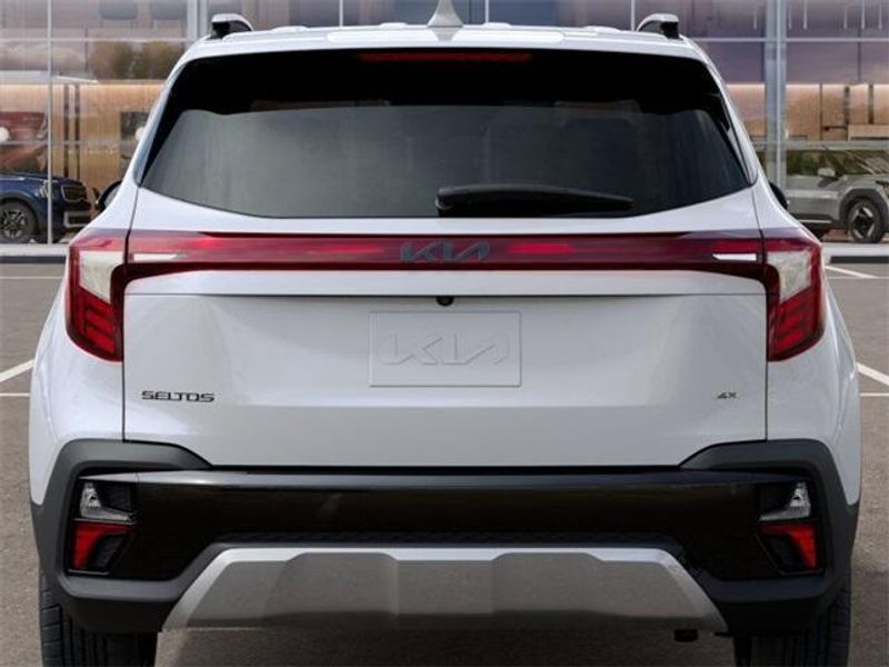 2025 Kia Seltos SImage 13