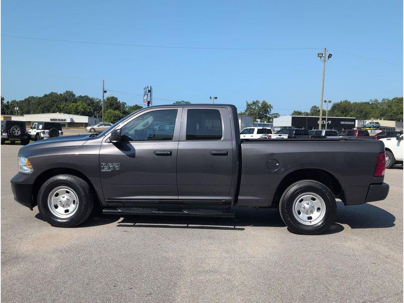 2019 RAM 1500 Classic TradesmanImage 2