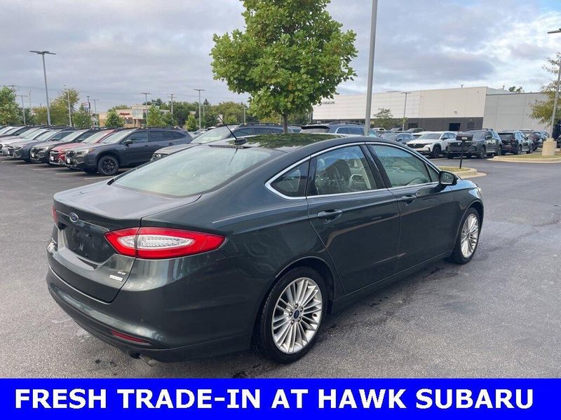 2015 Ford Fusion SE photo 5