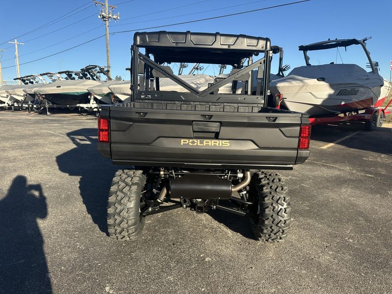 2025 Polaris RANGER CREW 1000 PREMIUM PURSUIT CAMOImage 4