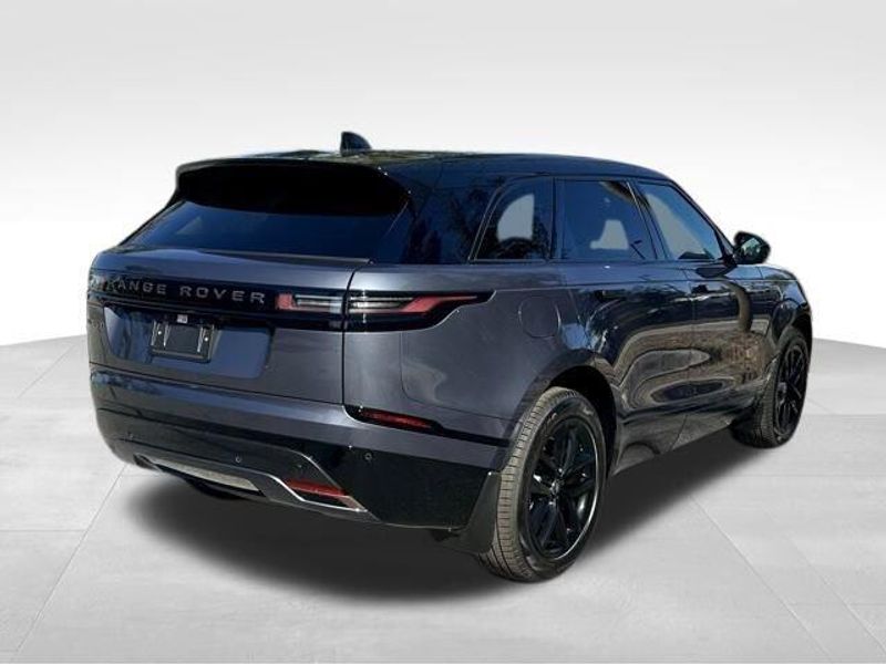 Used 2025 Land Rover Range Rover Velar Dynamic SE