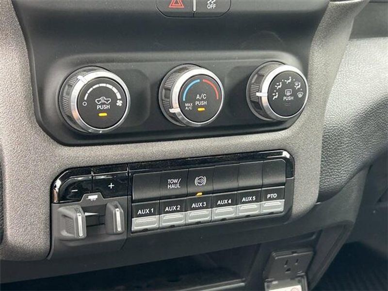 New 2023 RAM 5500 Tradesman Chassis Regular Cab 4x4 84