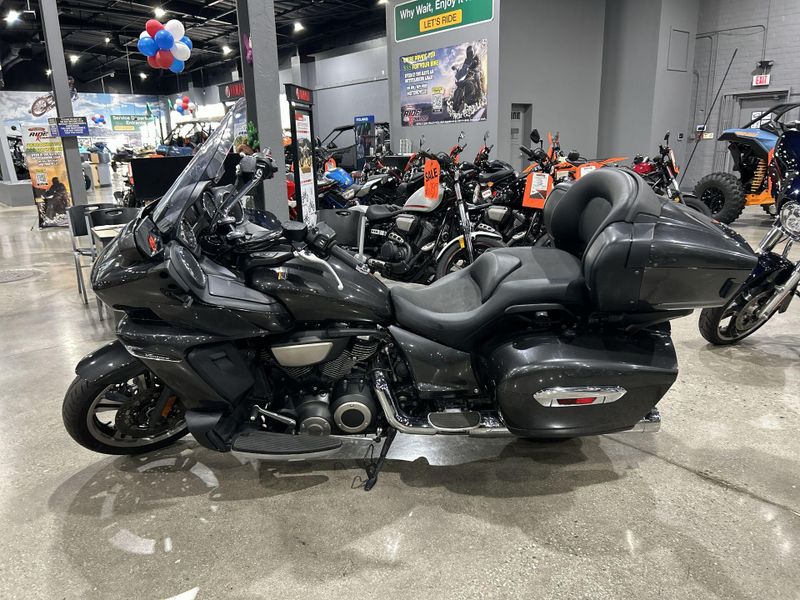 Used 2018 Yamaha Star Venture Image 10