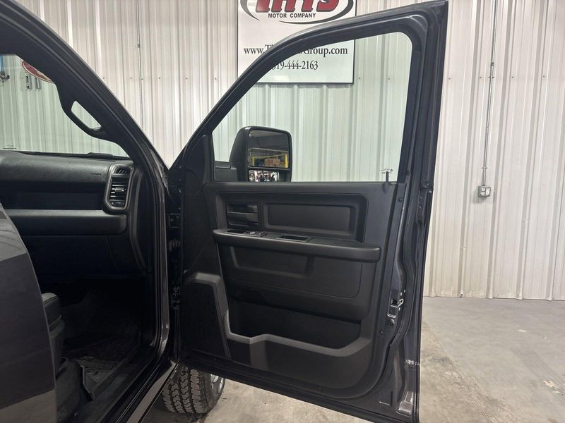 2024 RAM 2500 Tradesman Crew Cab 4x4 6