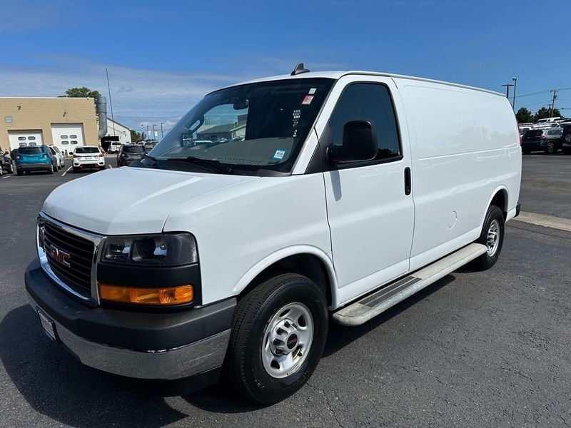 2022 GMC Savana Cargo Work VanImage 7