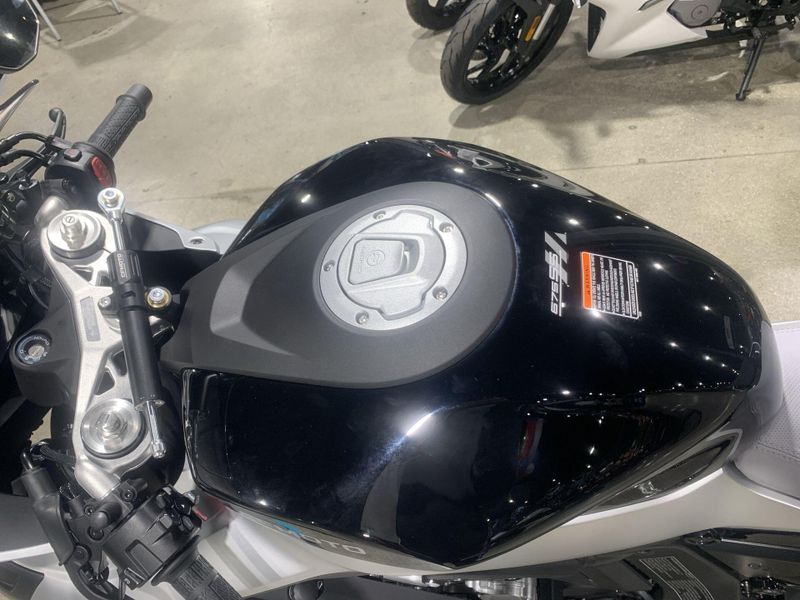 New 2025 CFMOTO 675SS Image 22