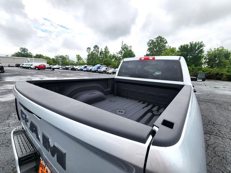 New 2026 RAM 2500 Big Horn Crew Cab 4x4 6'4' Box