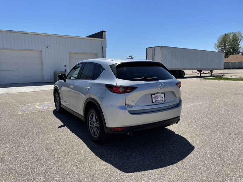 2021 Mazda CX-5 TouringImage 6