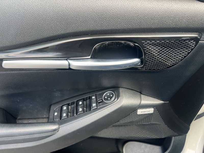 2021 Kia Seltos SXImage 6