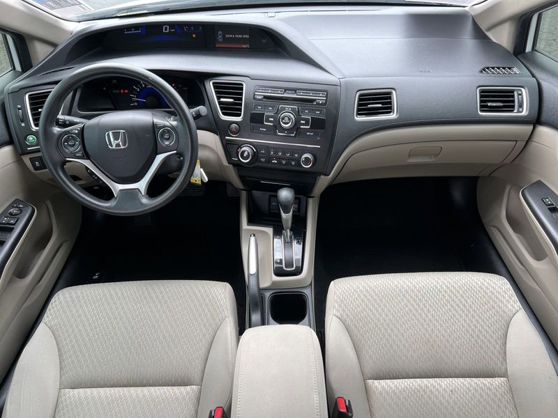 2014 Honda Civic Sedan LXImage 20