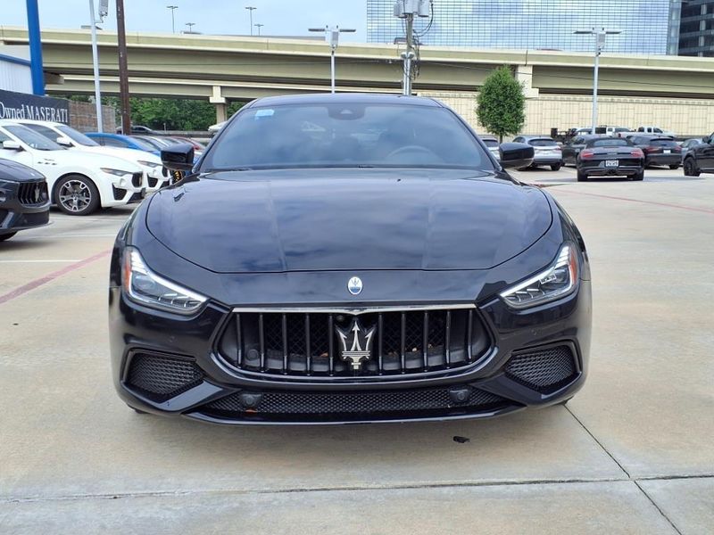 2022 Maserati Ghibli ModenaImage 11