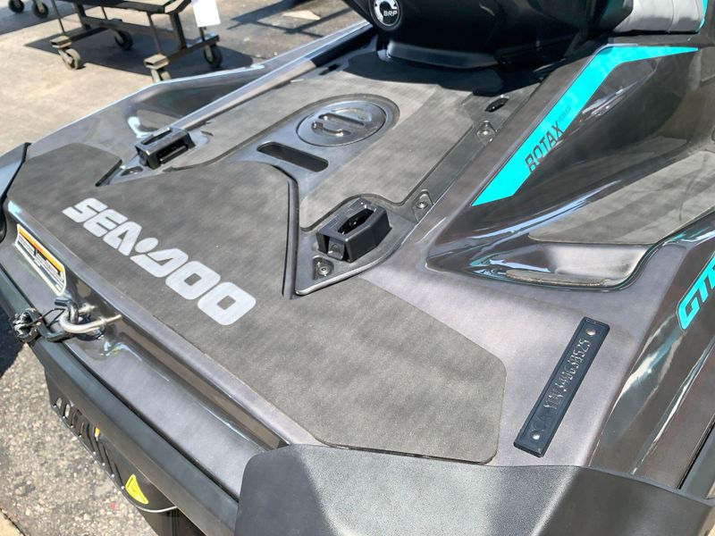New 2025 Sea-Doo GTR 230 (SOUND SYSTEM) Image 16
